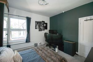 Photo 21- click for photo gallery